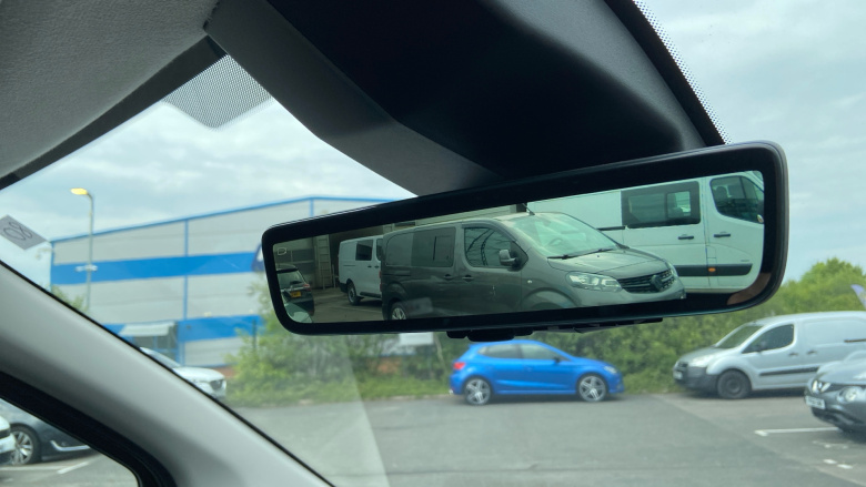 Vauxhall Combo Cargo Combo Xl Electric 100kW Pro 52kWh H1 Van Auto